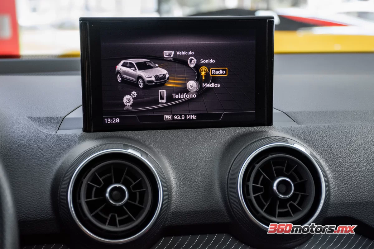 Audi Q2 35 SLINE  2020