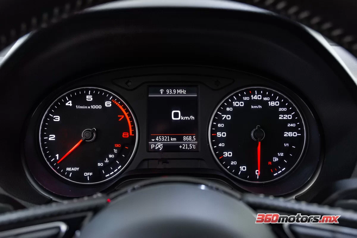 Audi Q2 35 SLINE  2020