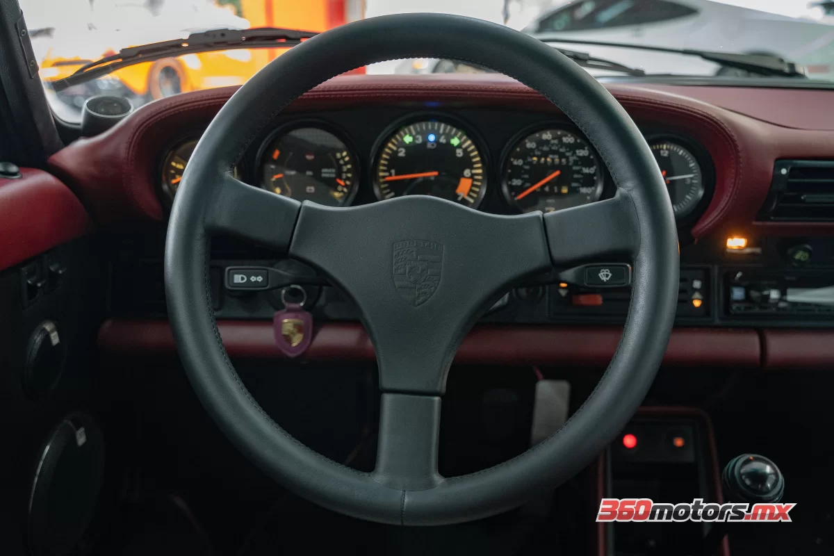 Porsche 911 COUPE 1988