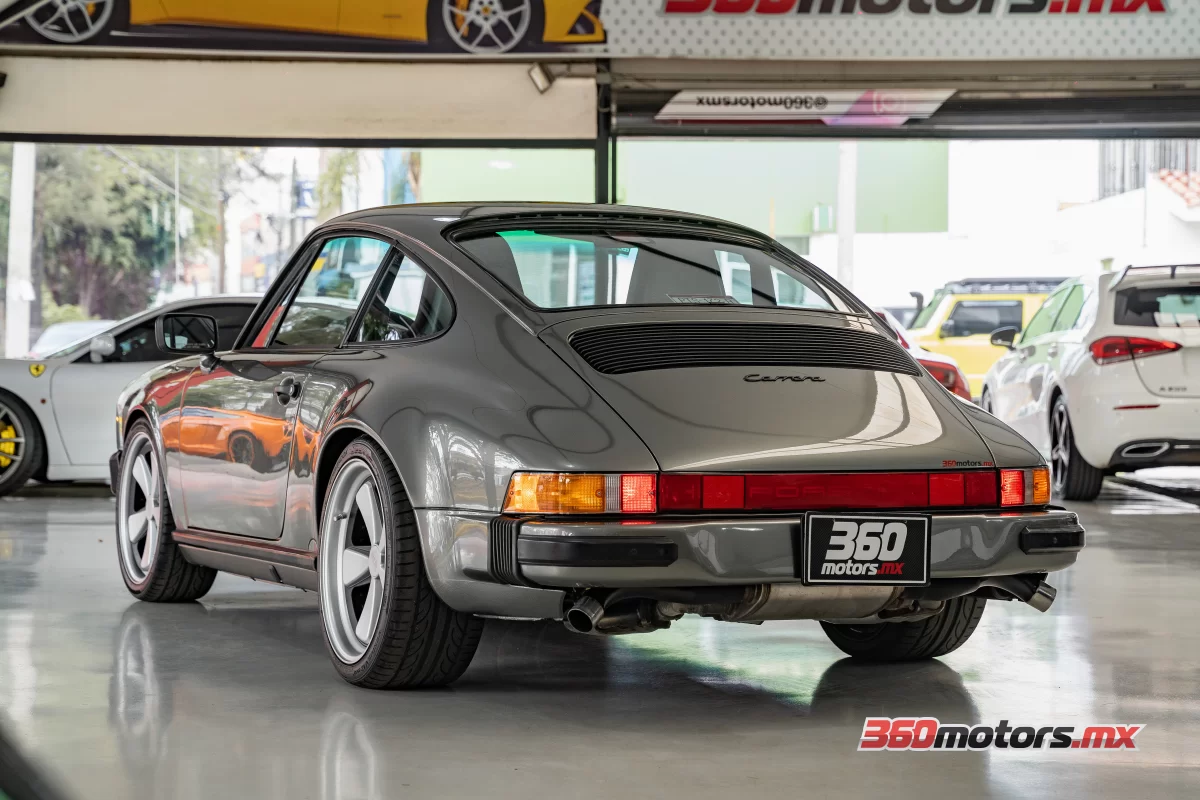 Porsche 911 COUPE 1988