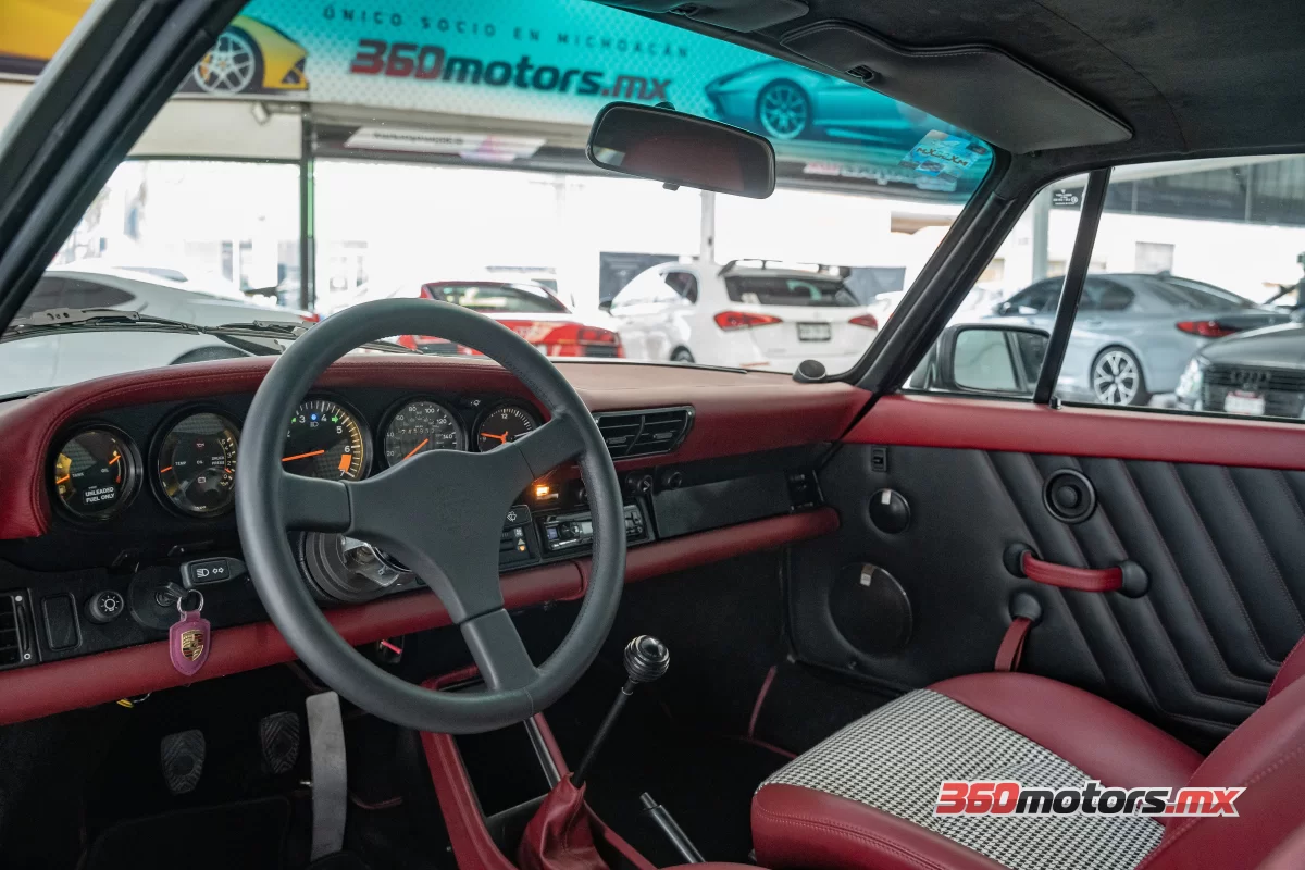 Porsche 911 COUPE 1988