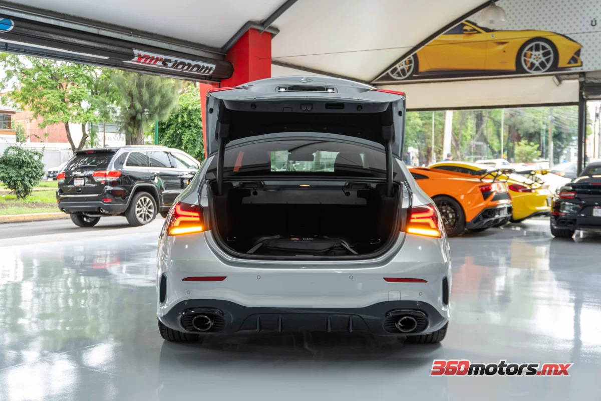 Mercedes Benz A 35 AMG 2022