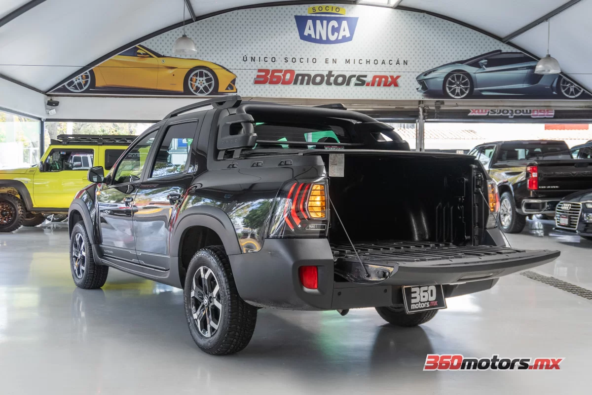 Renault OROCH OUTSIDER 2023