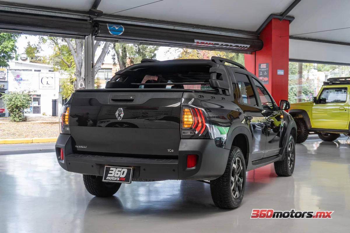 Renault OROCH OUTSIDER 2023