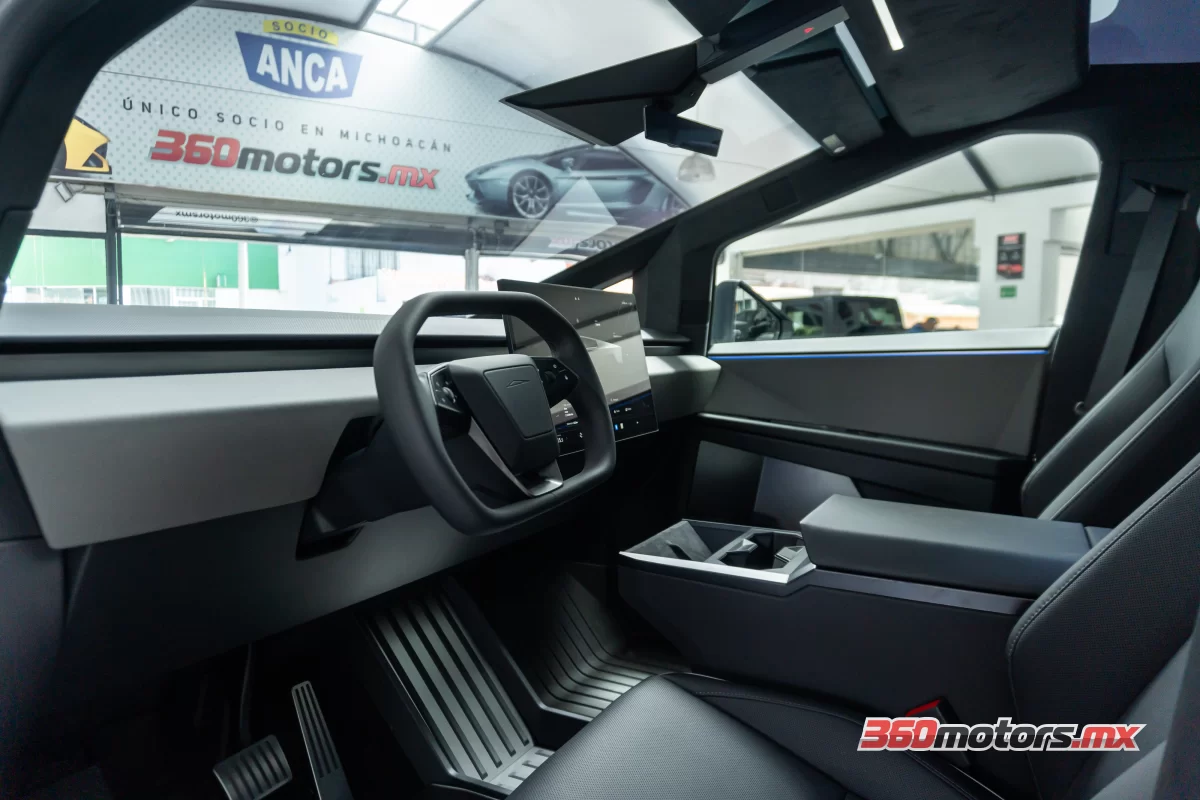 Tesla CYBERTRUCK ELECTRICO  2024