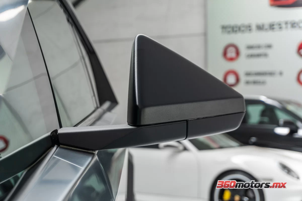 Tesla CYBERTRUCK ELECTRICO  2024