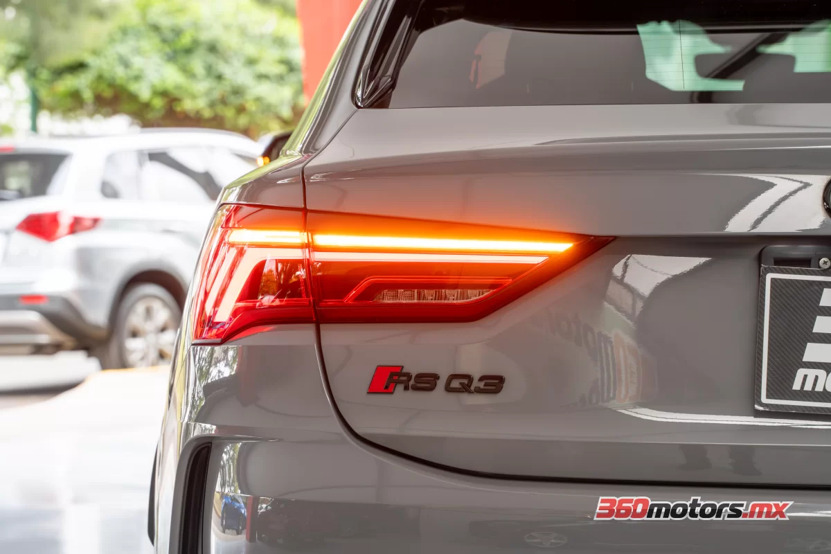 Audi Q3 RS  2021