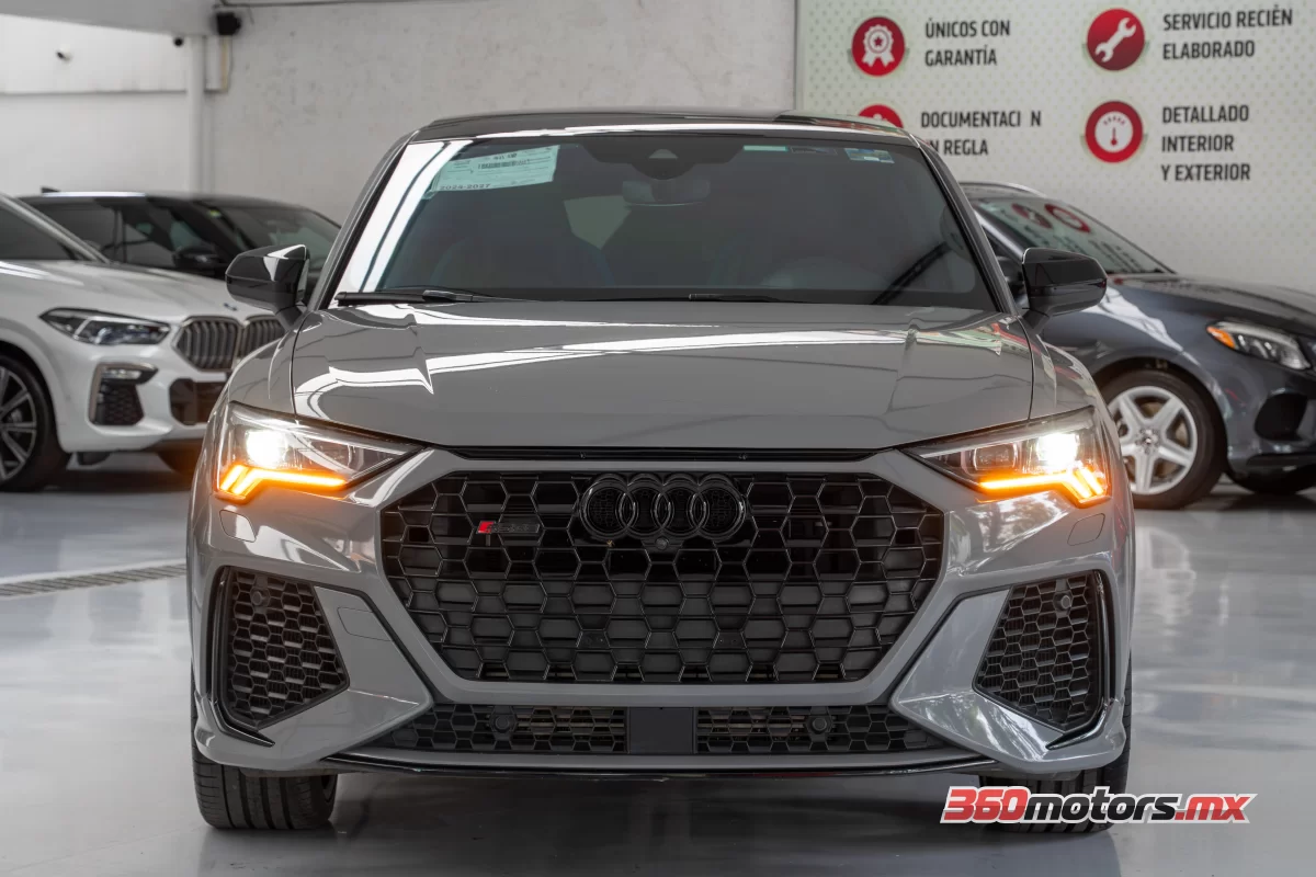 Audi Q3 RS  2021