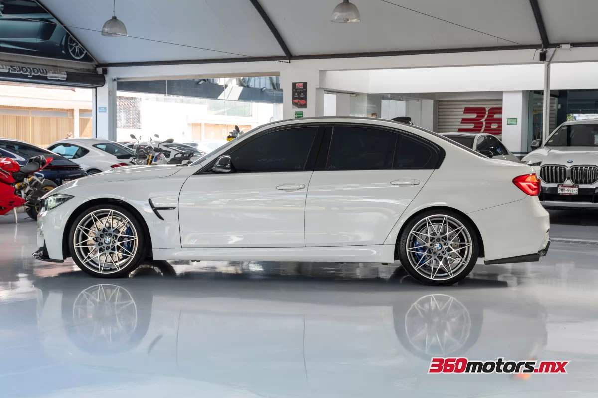 BMW M3 SEDAN 2018