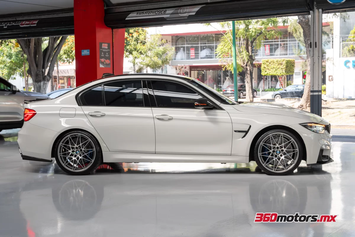 BMW M3 SEDAN 2018