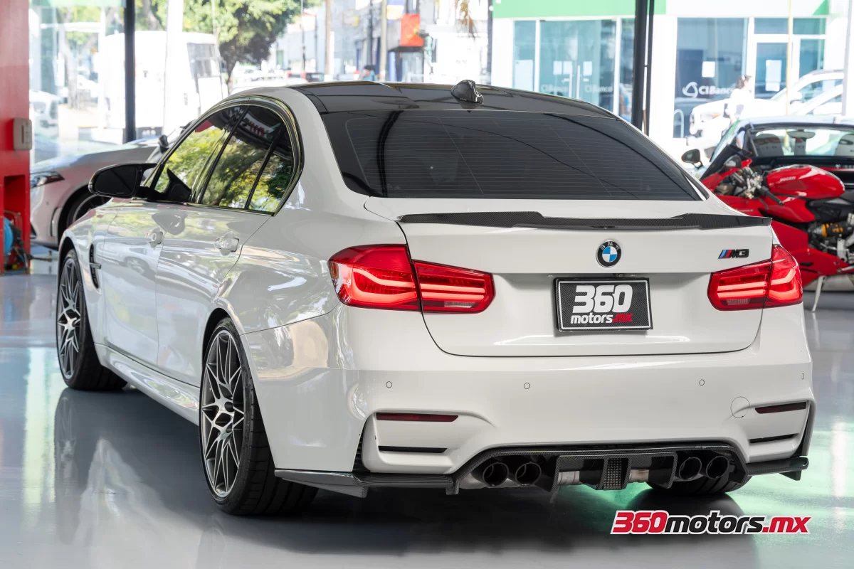 BMW M3 SEDAN 2018