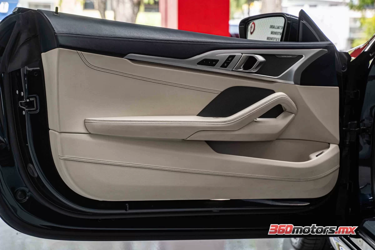 BMW M850 CONVERTIBLE 2020