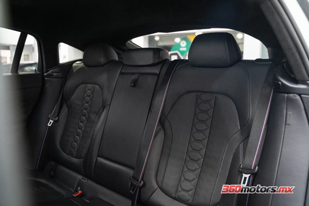 BMW X6 M COMPETITION  2021