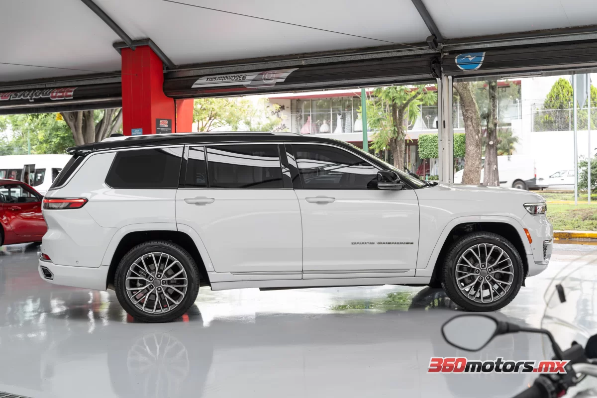 Jeep GRAND CHEROKEE  SUMMIT 4X4 BLINDAJE 3 2023
