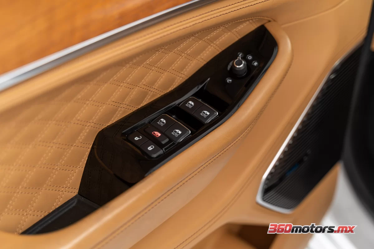 Jeep GRAND CHEROKEE  SUMMIT 4X4 BLINDAJE 3 2023