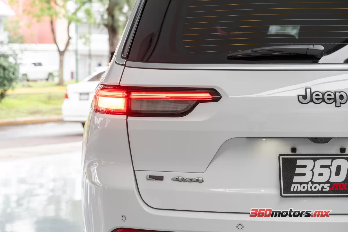 Jeep GRAND CHEROKEE  SUMMIT 4X4 BLINDAJE 3 2023