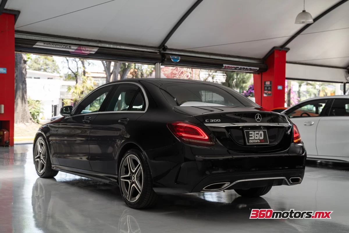 Mercedes Benz C 300 SPORT 2020
