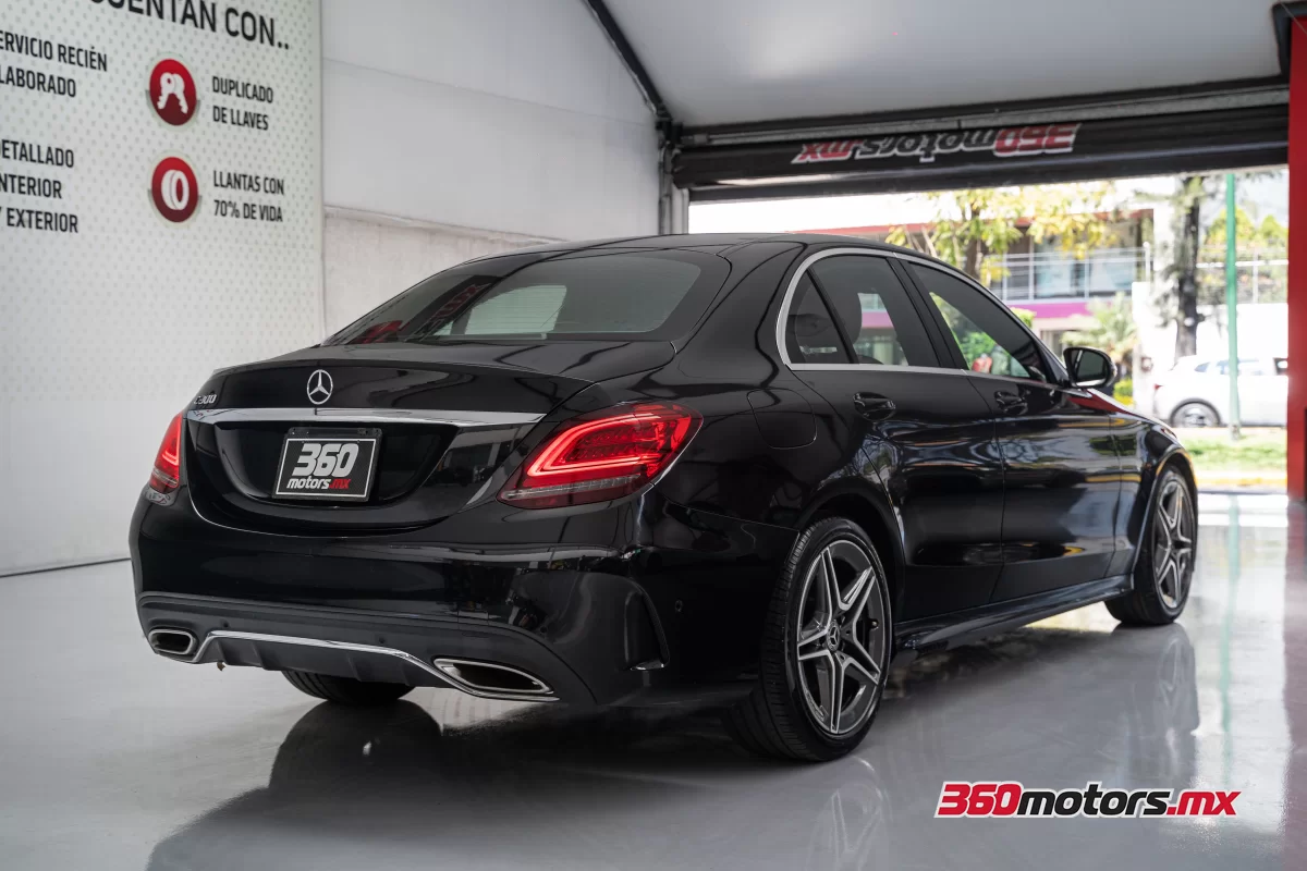 Mercedes Benz C 300 SPORT 2020