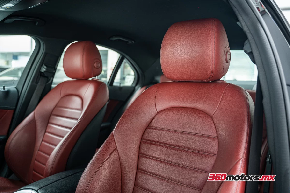 Mercedes Benz C 300 SPORT 2020