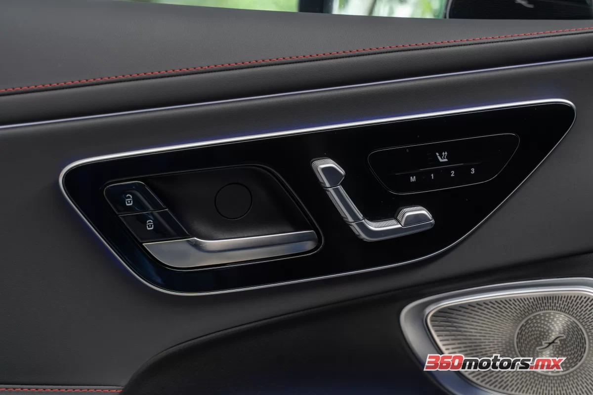 Mercedes Benz CLE 53 AMG 2025