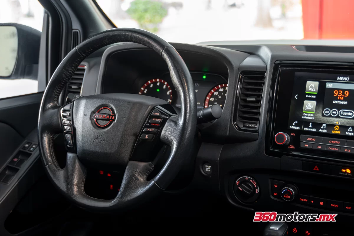 Nissan FRONTIER PRO-4X4 2022