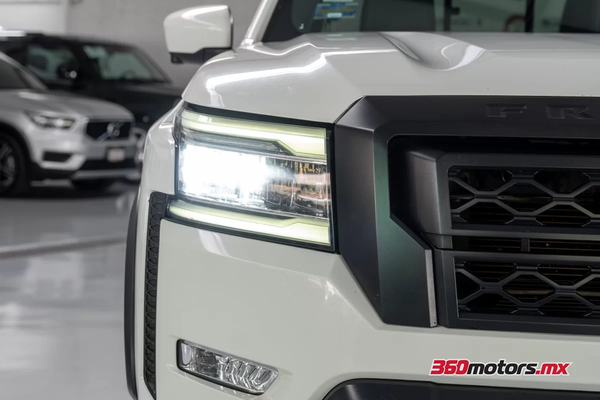 Nissan FRONTIER PRO-4X4 2022