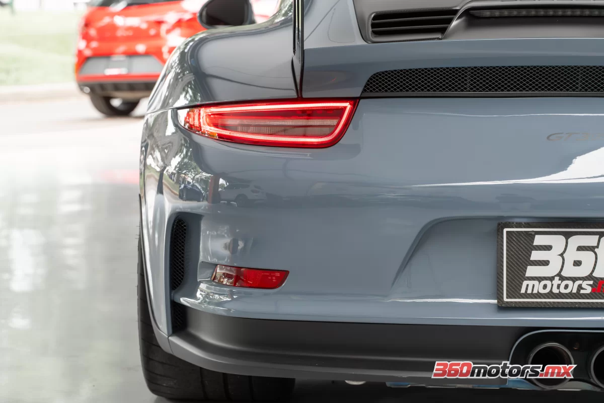 Porsche 911 GT3 RS 2016