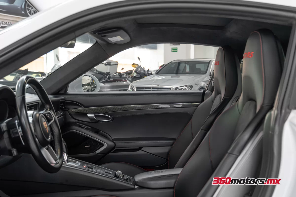 Porsche 911 CARRERA  4S 2017