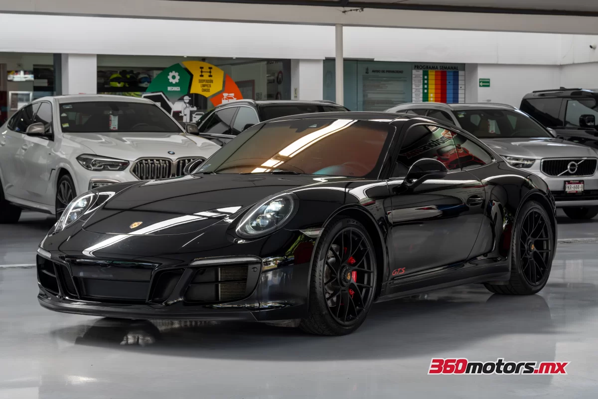 Porsche 911 CARRERA GTS 2019