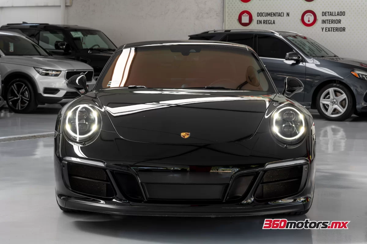 Porsche 911 CARRERA GTS 2019