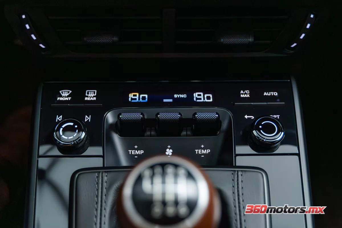 Porsche 911 CARRERA T 2025