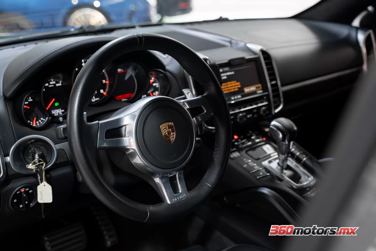 Porsche CAYENNE TURBO BLINDAJE 3 2013