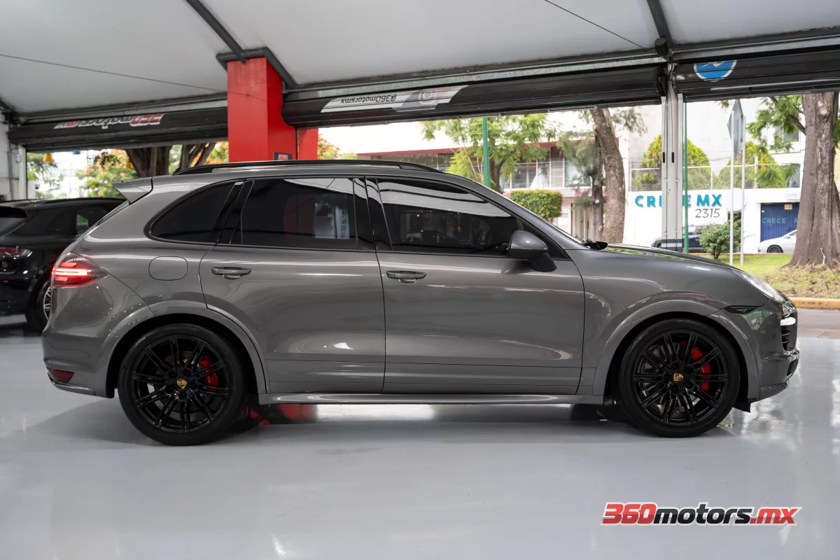Porsche CAYENNE TURBO BLINDAJE 3 2013
