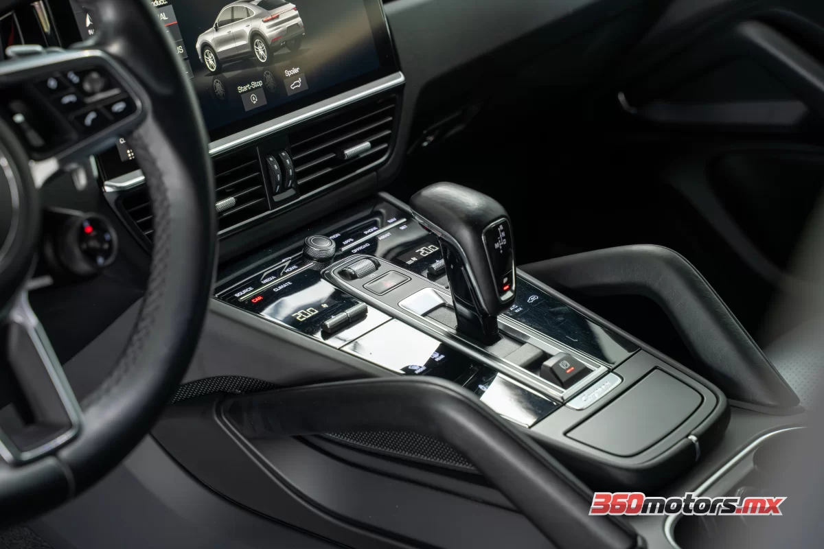 Porsche CAYENNE  COUPE  2020