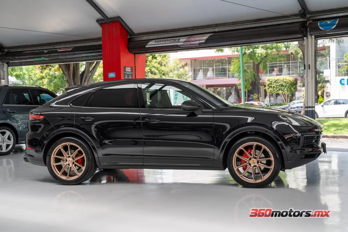 Porsche CAYENNE  COUPE  2020