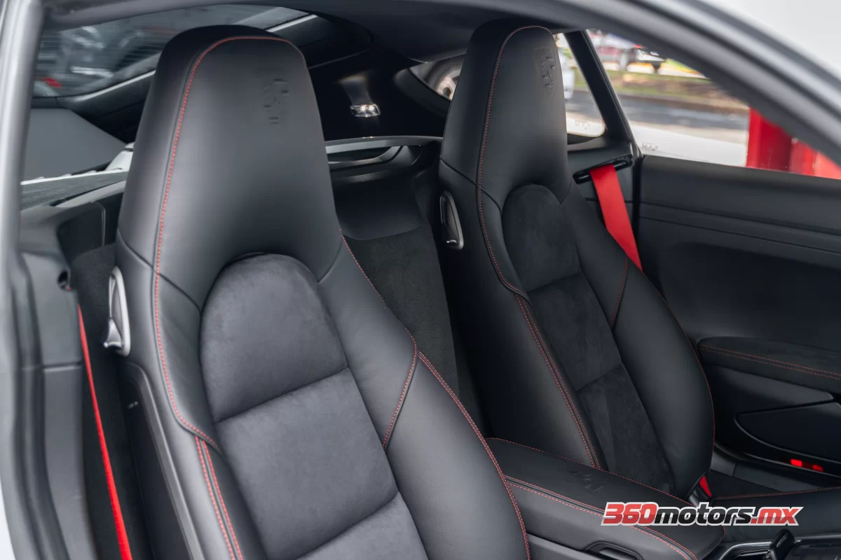 Porsche CAYMAN S 718 2018