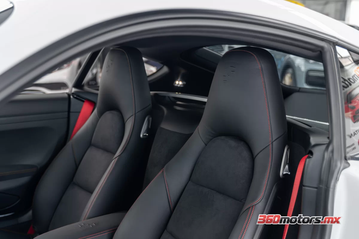 Porsche CAYMAN S 718 2018