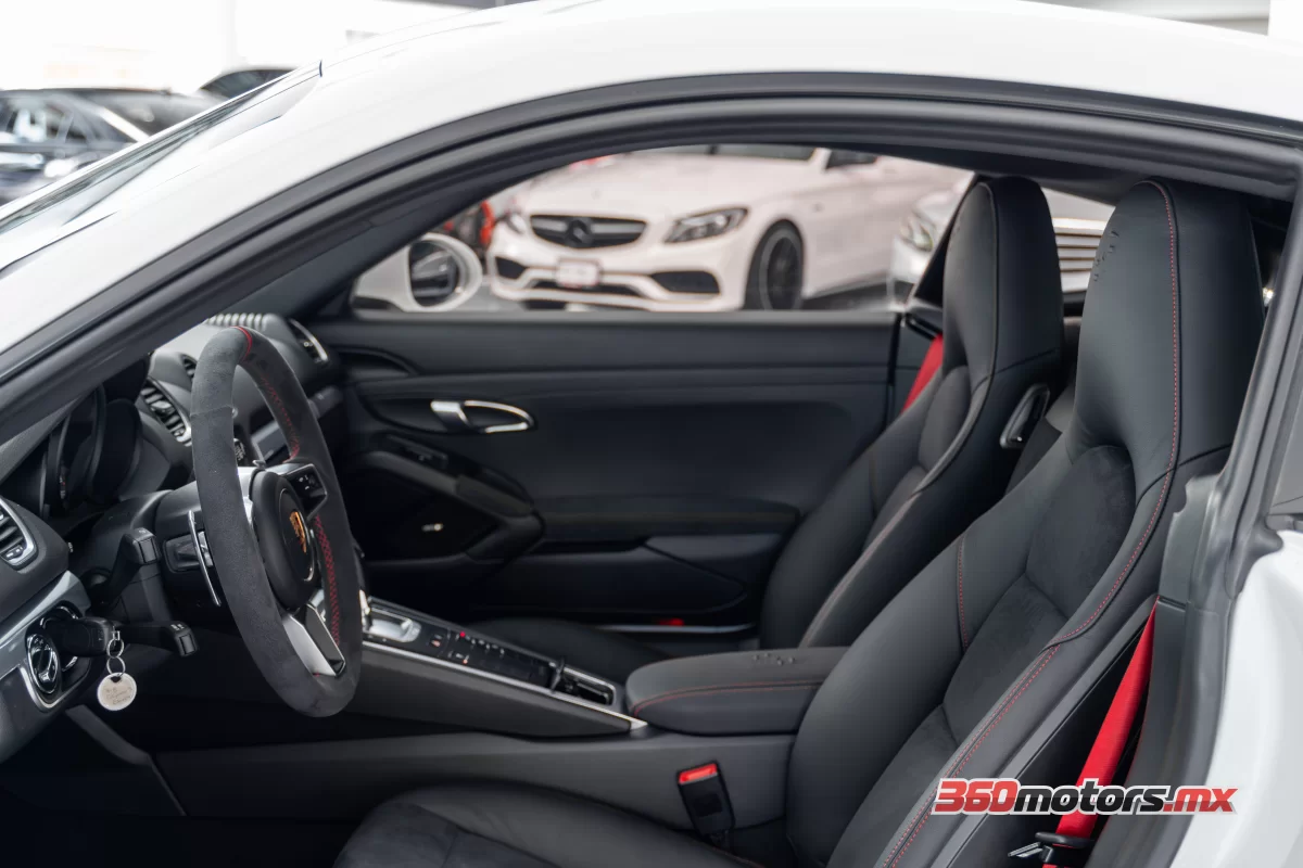 Porsche CAYMAN S 718 2018