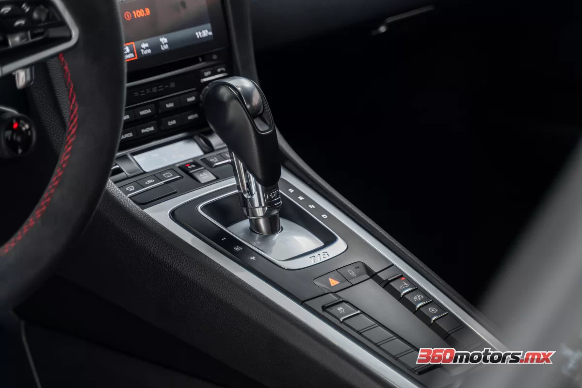 Porsche CAYMAN S 718 2018