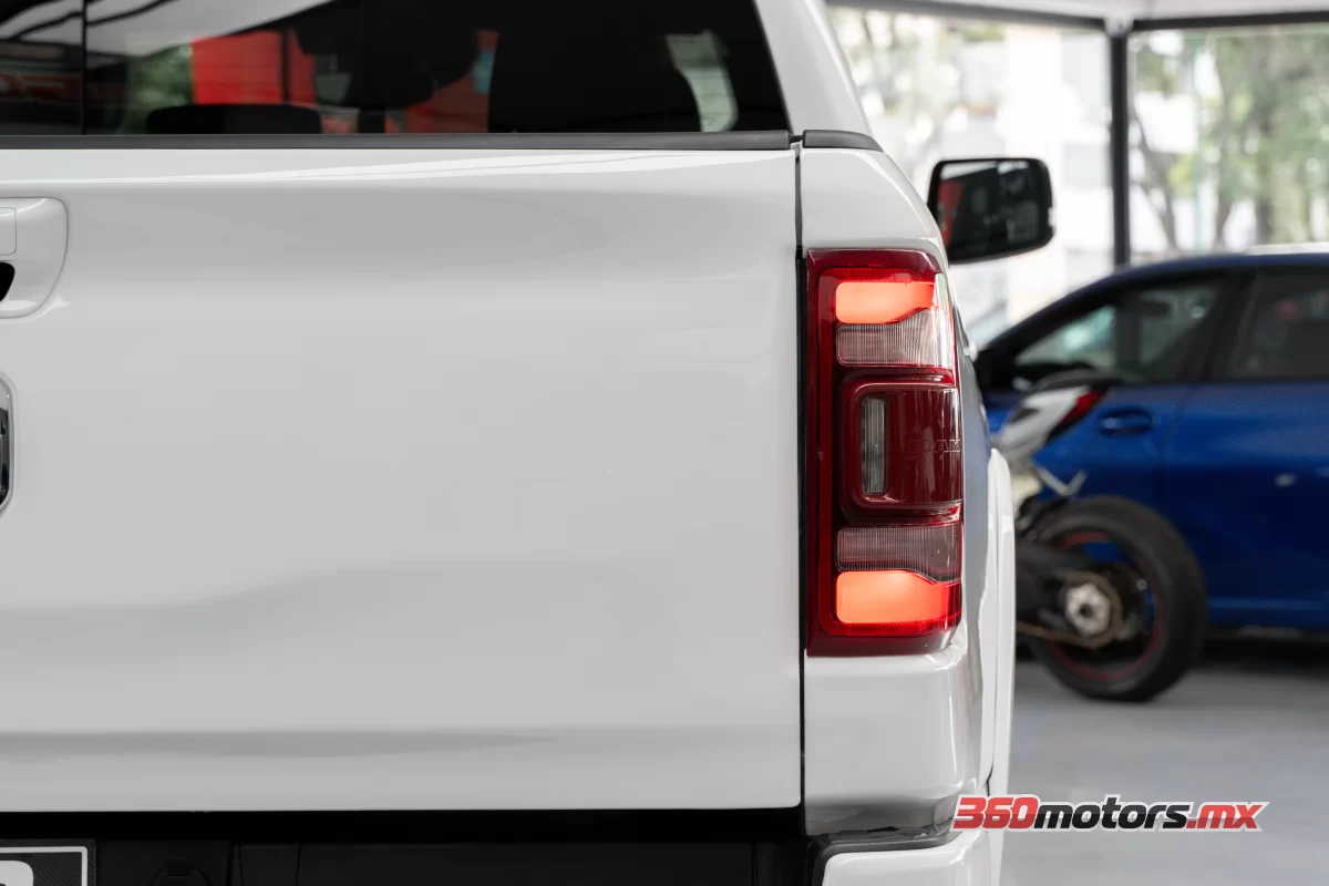 RAM 1500 LTD MILD HIBRID  2021