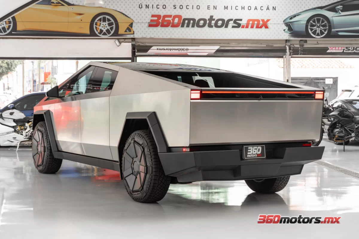 Tesla CYBERTRUCK  CYBERBEAST 2024