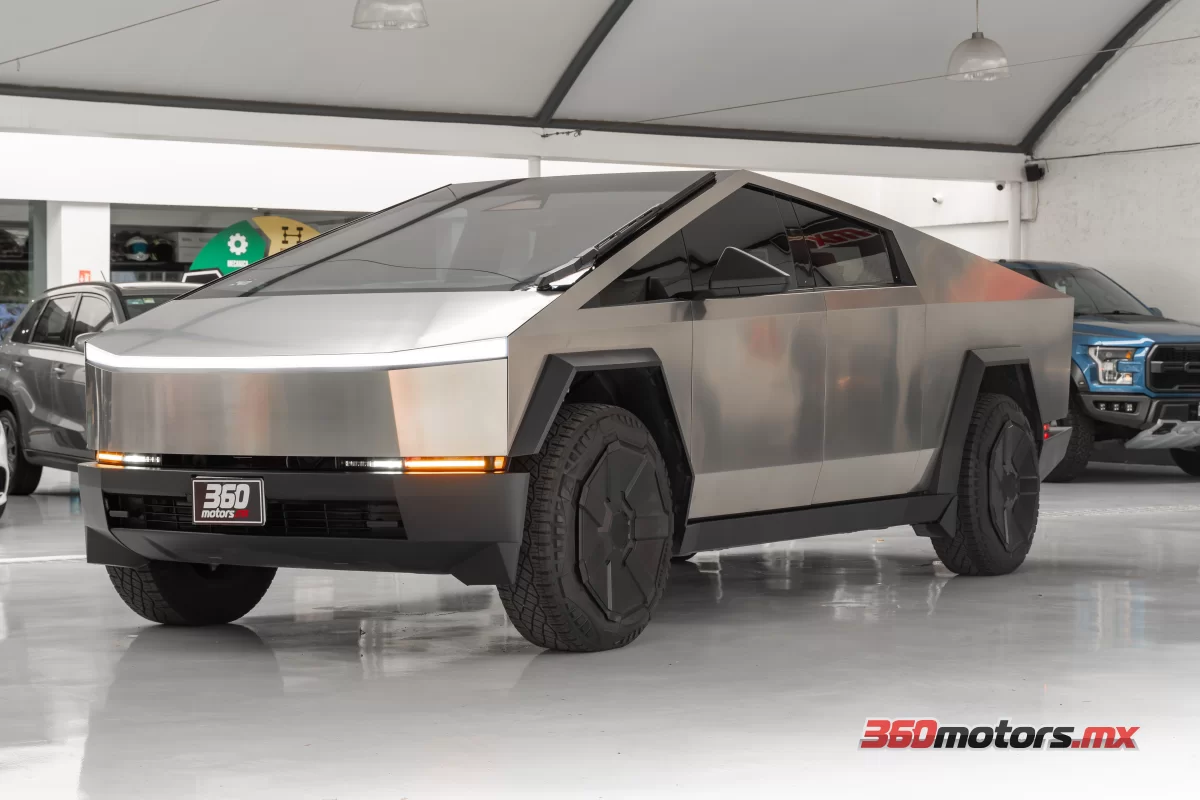 Tesla CYBERTRUCK  CYBERBEAST 2024