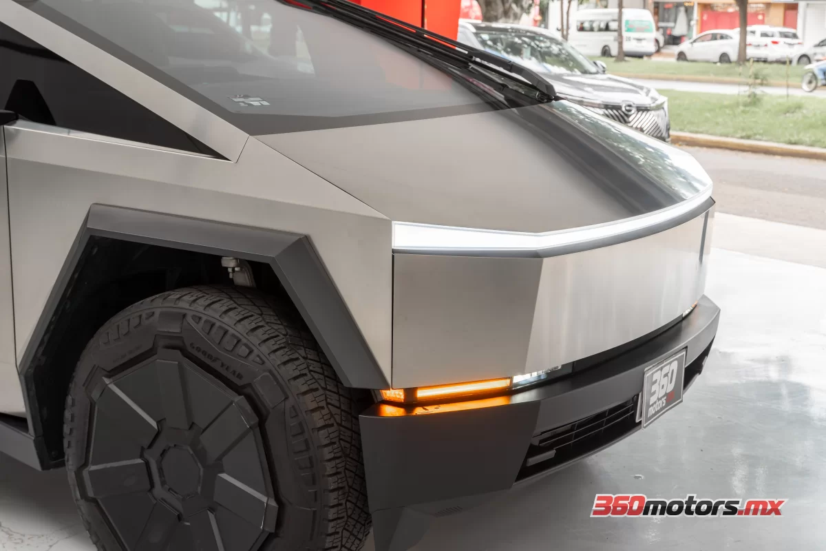 Tesla CYBERTRUCK  CYBERBEAST 2024