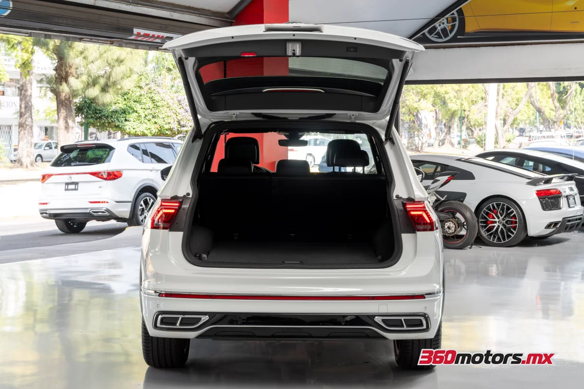 VW TIGUAN R LINE 10 AÑOS 2024